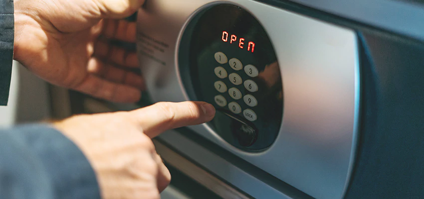 Cash Safe Openers in Elmhurst, Illinois