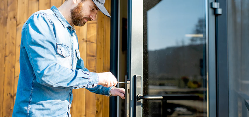 Frameless Glass Storefront Door Locks Replacement in Elmhurst