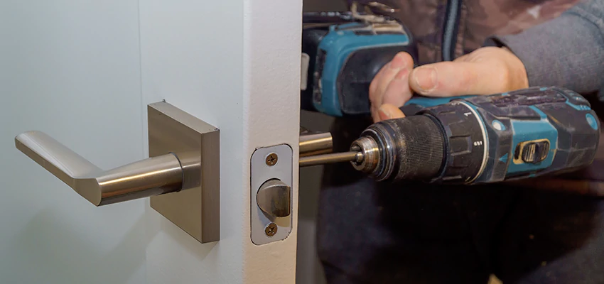 Broken Door Handle Lock Repair in Elmhurst, Illinois