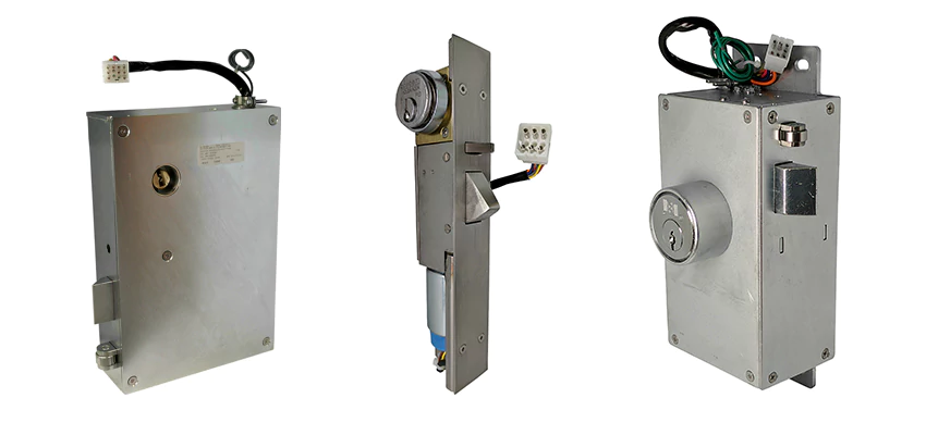 Locksmith For RR Fence Gates Brink Lock in Elmhurst, IL