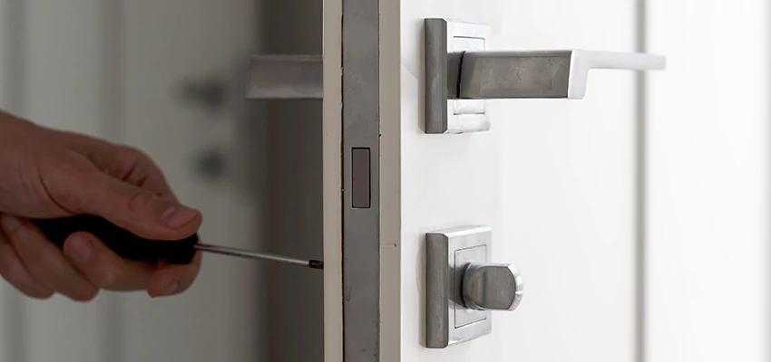 Automotive Lock Installation in Elmhurst, IL